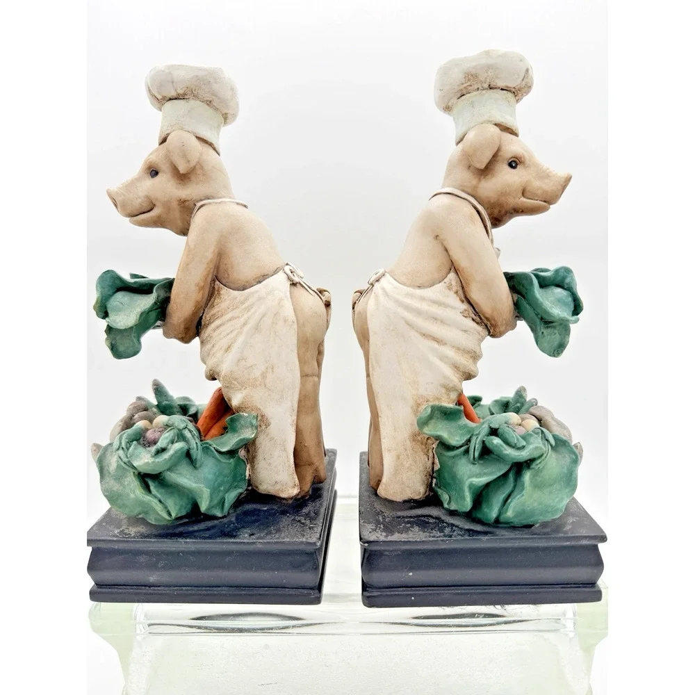 French Chef Pig Bookends Set Heavy Resin Cook Novelty Kitchen Cookbook Stand
